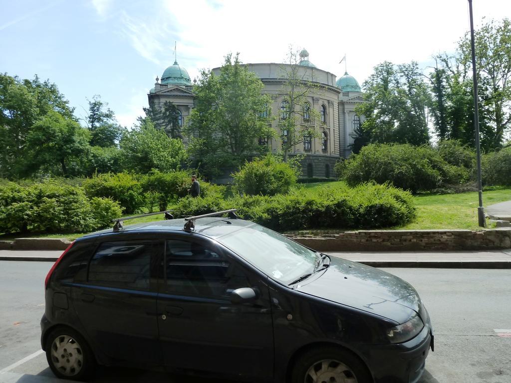 Apartment Parliament Park Belgrade Exterior photo